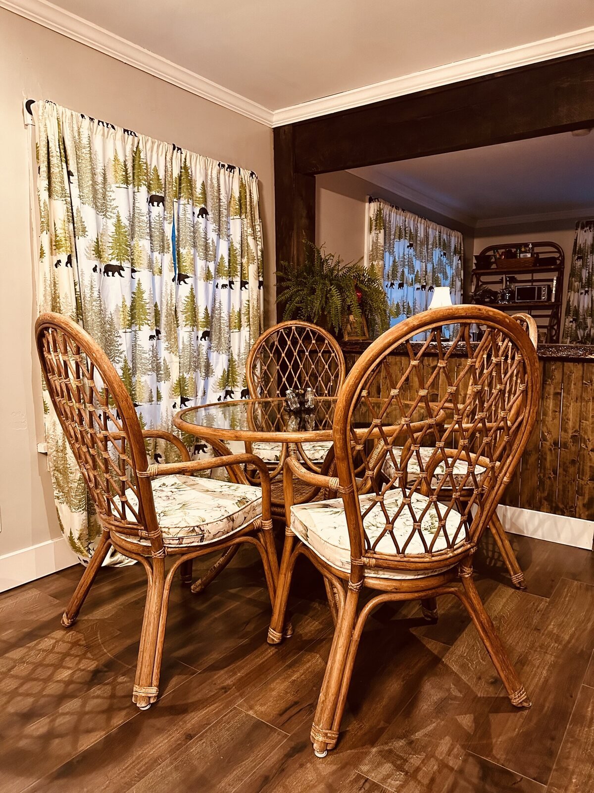 Breakfast Nook